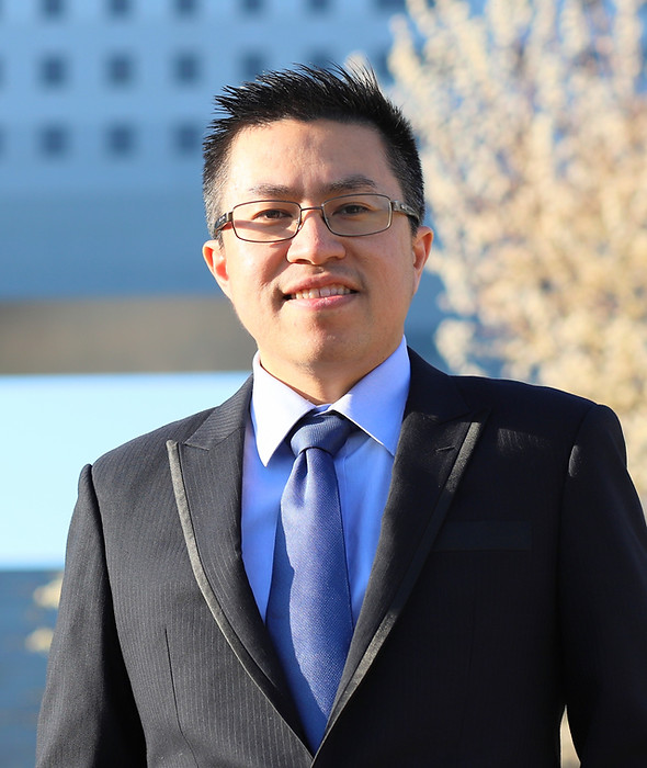 Dr. Ken D Ngyen